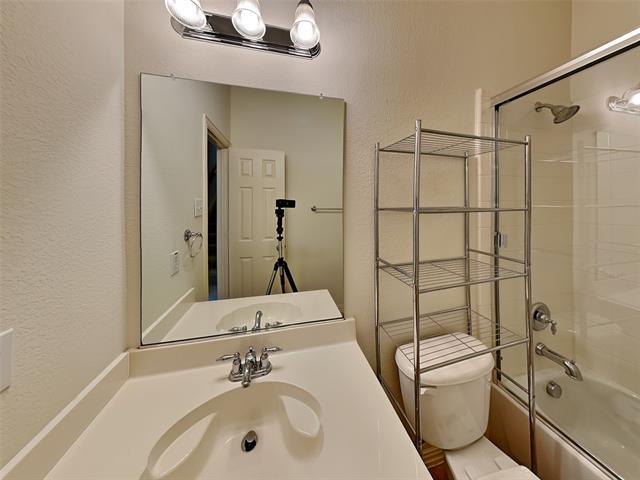 Building Photo - 1161 Mission Ln