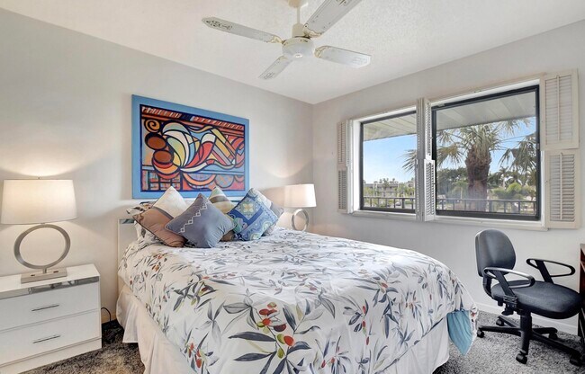 Building Photo - 4070 Tivoli Ct