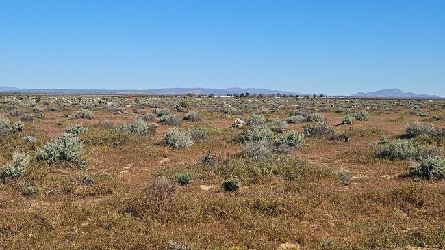 Building Photo - Rural Living at Its Finest – 2BR Home with Open Desert Views