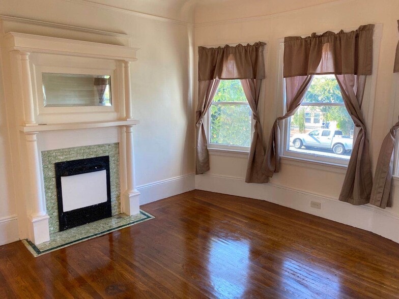 Building Photo - 770 Buena Vista Ave