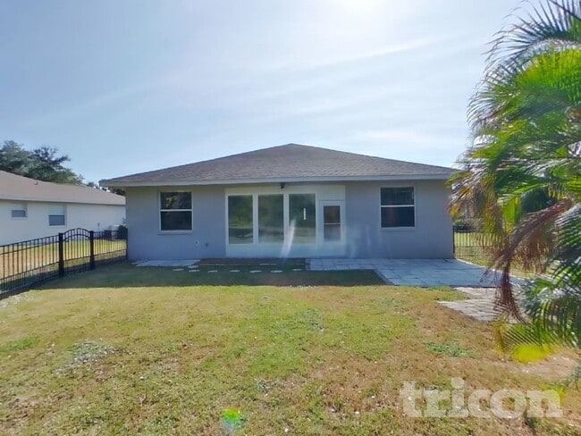 Building Photo - 9208 64th Ct E