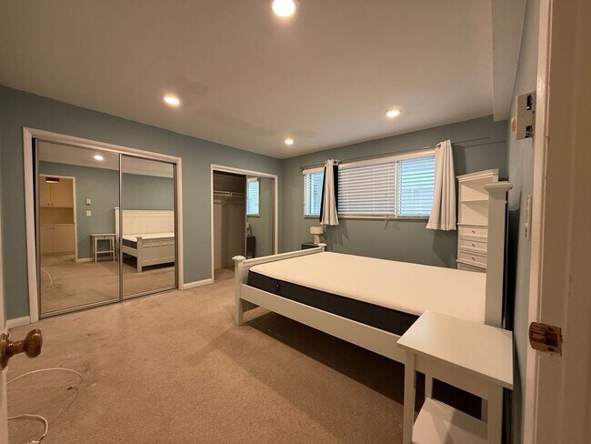 Building Photo - Welcome to 404 San Vicente — Prime Santa Monica Living!