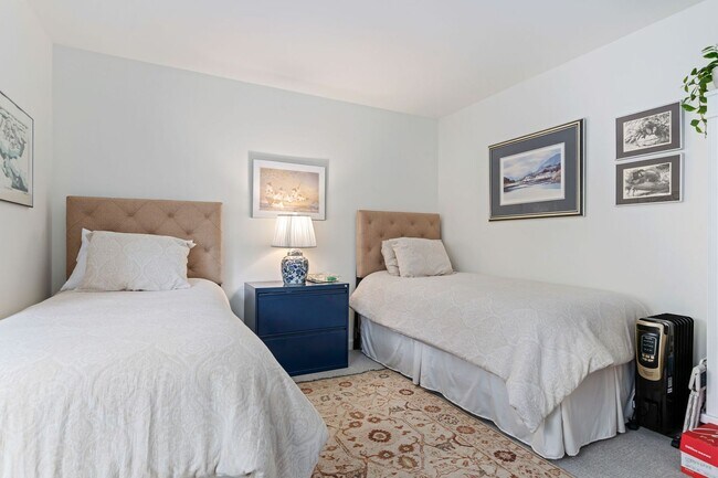 Building Photo - El Escorial Villa – East Beach Living at I...