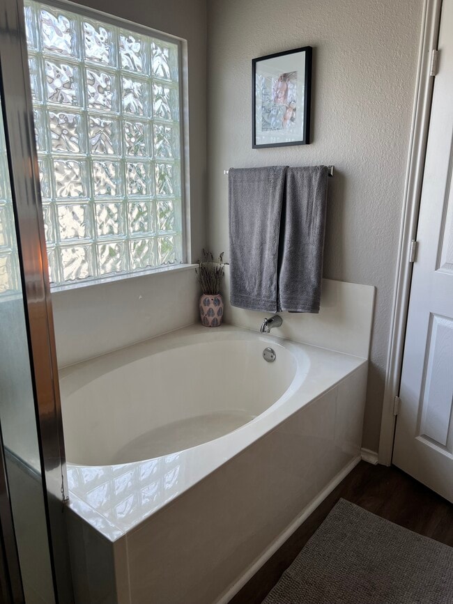 Building Photo - 201 Cadillac Cove