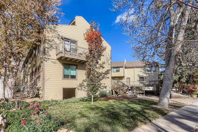 Building Photo - Idyllic West Boulder 2BDR Furnished Home