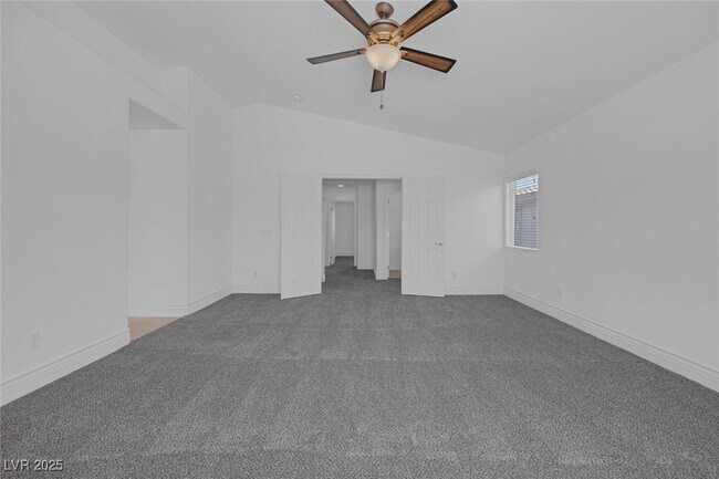 Building Photo - 155 Water Hazard Ln