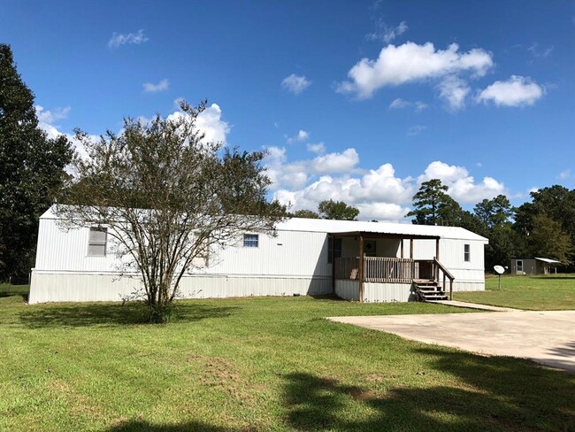 Building Photo - 3074 FM 1486
