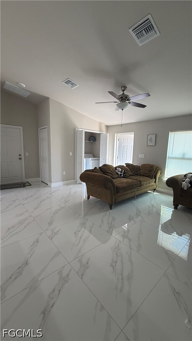 Building Photo - 3914 9th St W