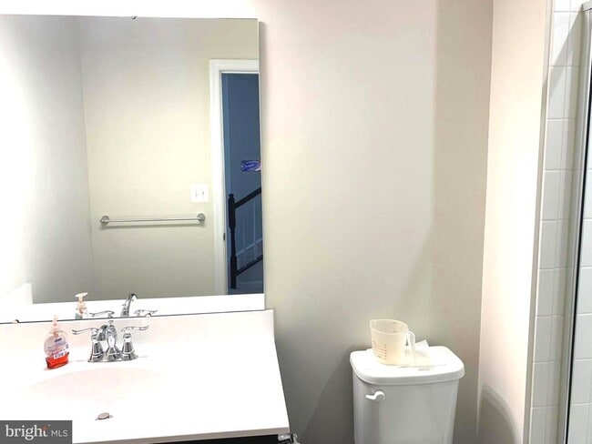 Building Photo - 9606 Julia Ln