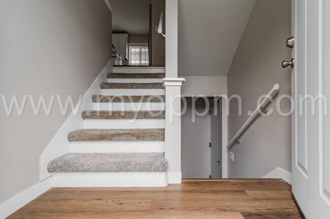 Building Photo - Coming Soon! Beautifully Remodeled 3 Bedro...