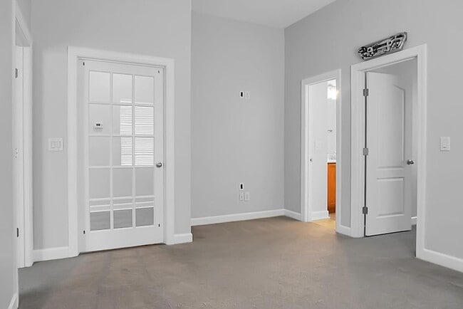 Building Photo - 345 Fox Ridge Ln