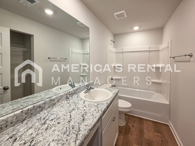 Building Photo - New Construction! Spacious Dual Level Townhome with Attached Garage for Rent in Decatur, AL! DEPO...