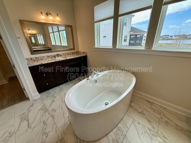 Building Photo - 194 Snowbell Ct