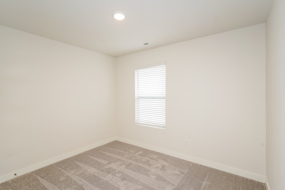 Building Photo - 599 Snapdragon Ln