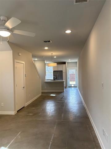 Building Photo - 1293 Clifftop Ln