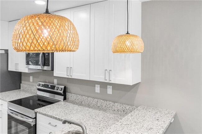 Building Photo - 2041 Nettie Ct