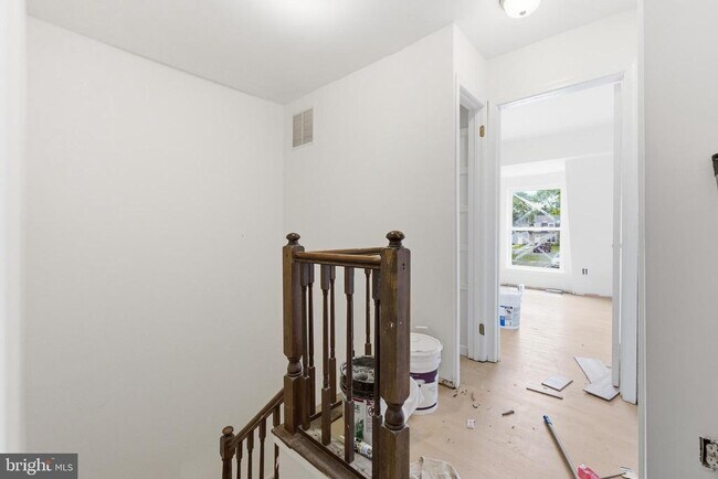 Building Photo - 27 Villanova Ct
