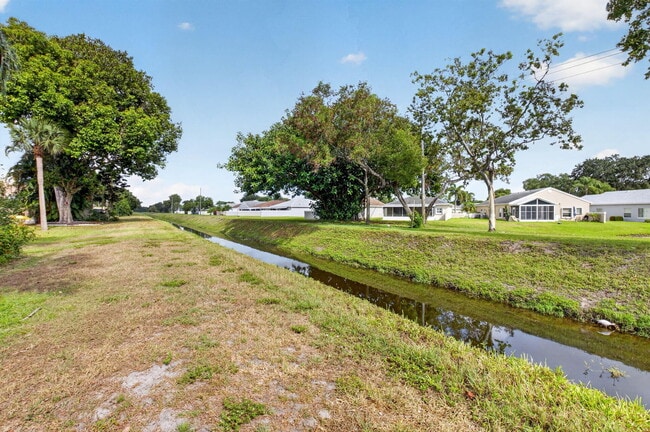 Building Photo - 7558 Ironbridge Cir