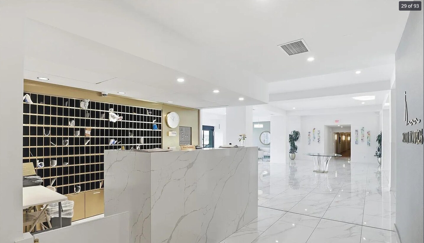 Front Desk - 501 Slaters Ln