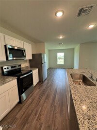 Building Photo - 3805 NW 40th Ln