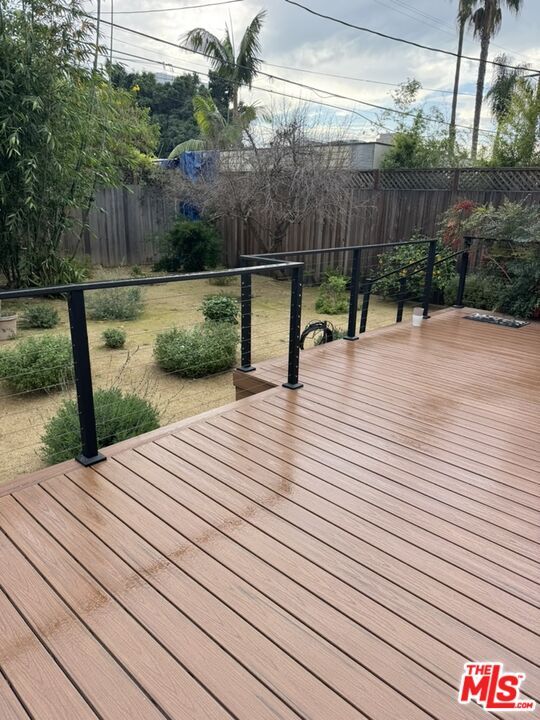 Building Photo - 6128 Maryland Dr