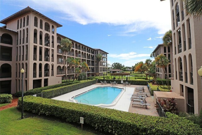 Building Photo - 6150 Gulfport Blvd S
