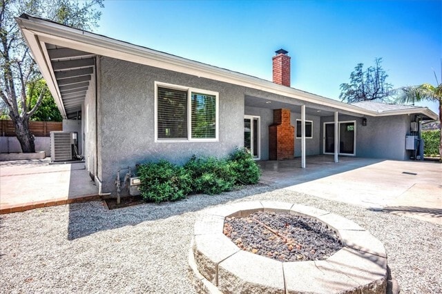 Building Photo - 385 E Mendocino St