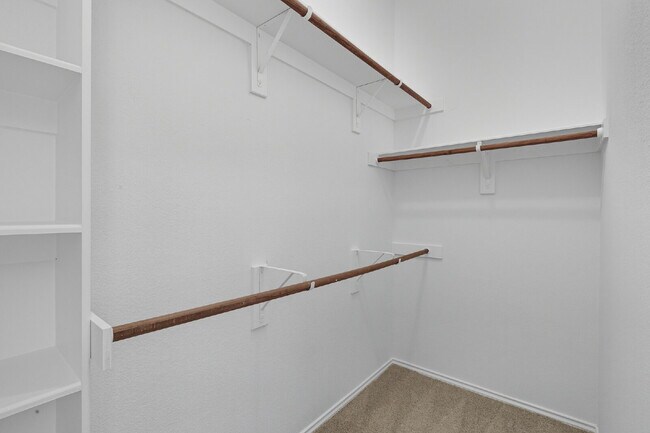 Building Photo - 3 Bedroom in Kyle with Fresh Paint Through...