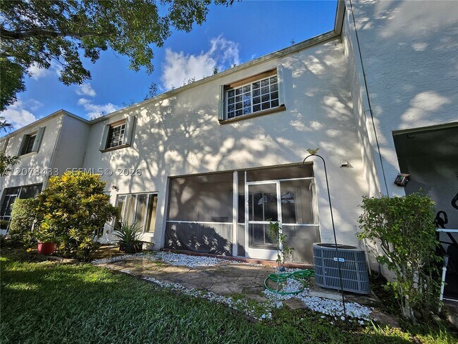 Building Photo - 9505 NW 42nd St