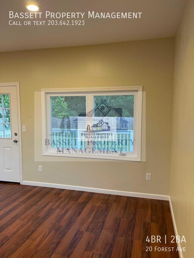 Building Photo - 20 Forest Ave