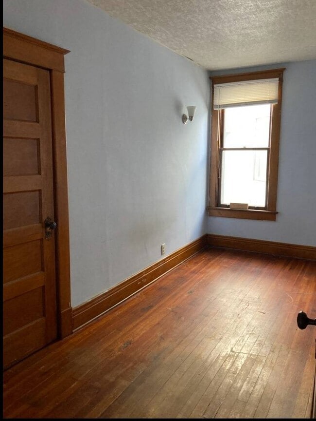 Building Photo - 50 Mcclellan Ave