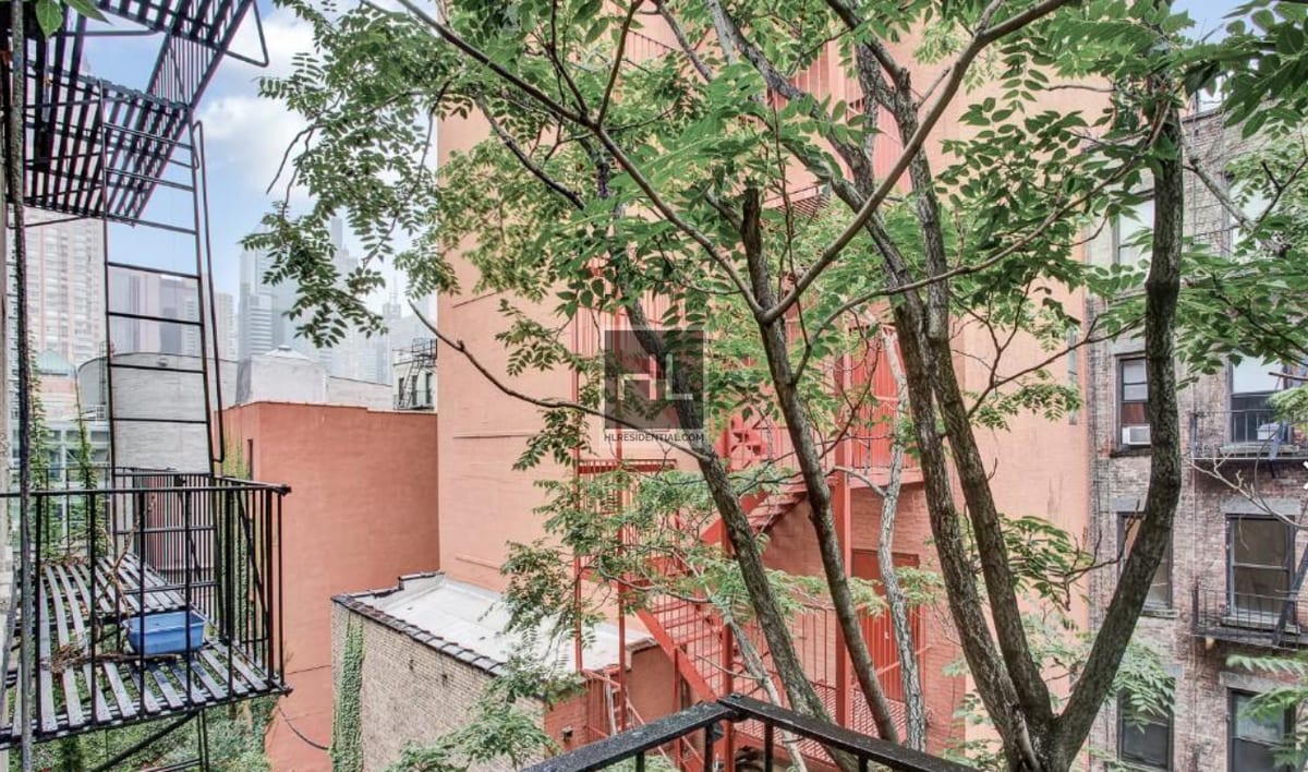 Building Photo - WEST 50 STREET