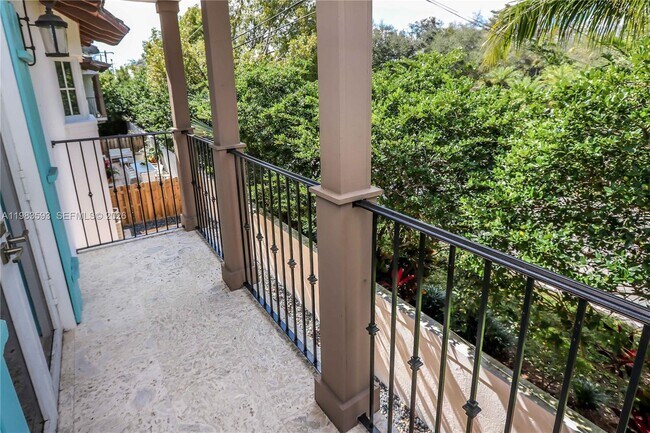 Building Photo - 11064 SW 79th Path