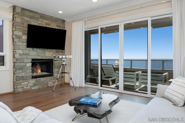 Building Photo - 270 Surfview Ct