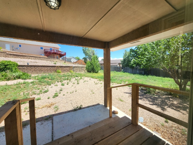 Building Photo - 2202 Cowhand Pl