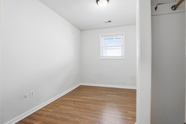 Building Photo - 4706 Deanwood Dr