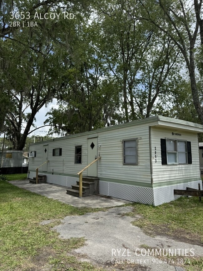 Building Photo - 3653 Alcoy Rd