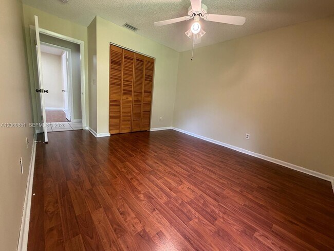 Building Photo - 14865 SW 166th St