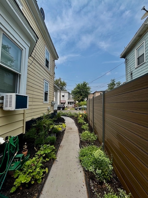 Garden Path to Apt. - 1016 W 3rd St