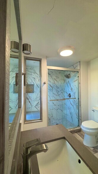 SHOWER/BATHROOM - 5523 San Pablo Dam Rd