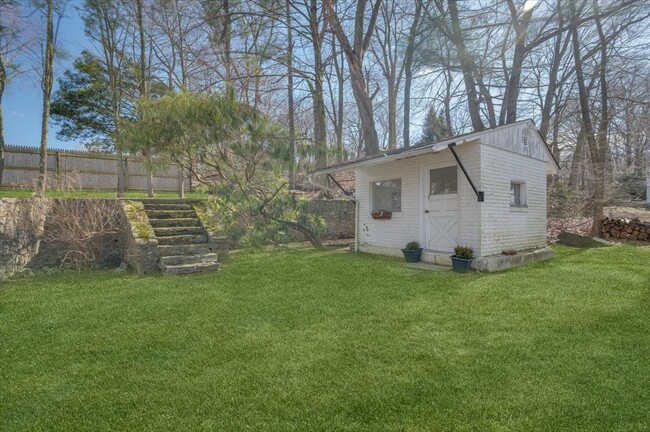 Functional Shed - 42 Mount Joy Ave