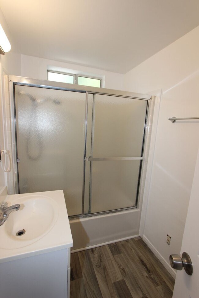 Building Photo - 4095 Thorn St