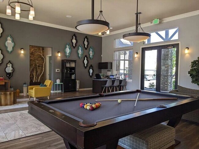 Building Photo - Fully Remodeled Lakeside Retreat at Virgin...