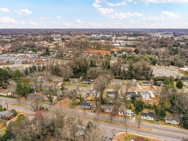 Building Photo - Brand New 4BD/2.5BA Home in Revolution Park!