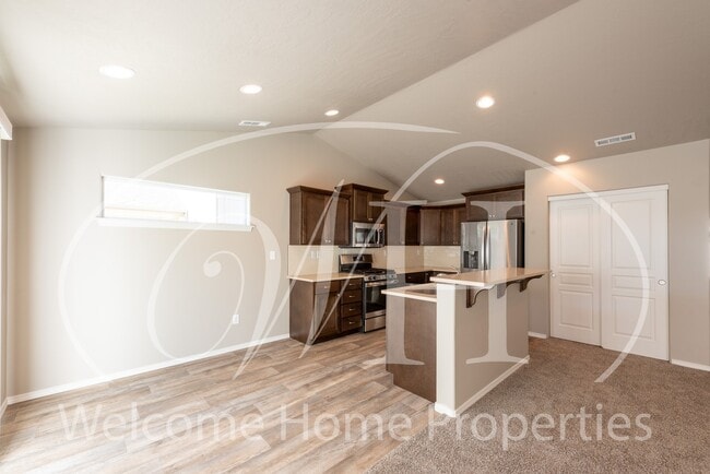 Building Photo - Beautiful Newer Home in New Neighborhood