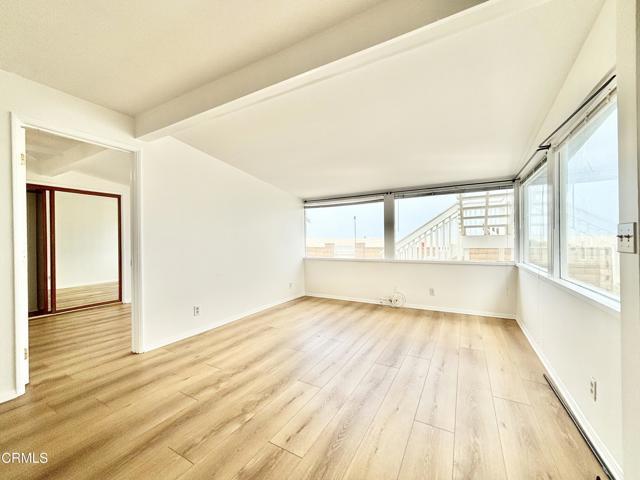 Building Photo - 4029 Ocean Dr