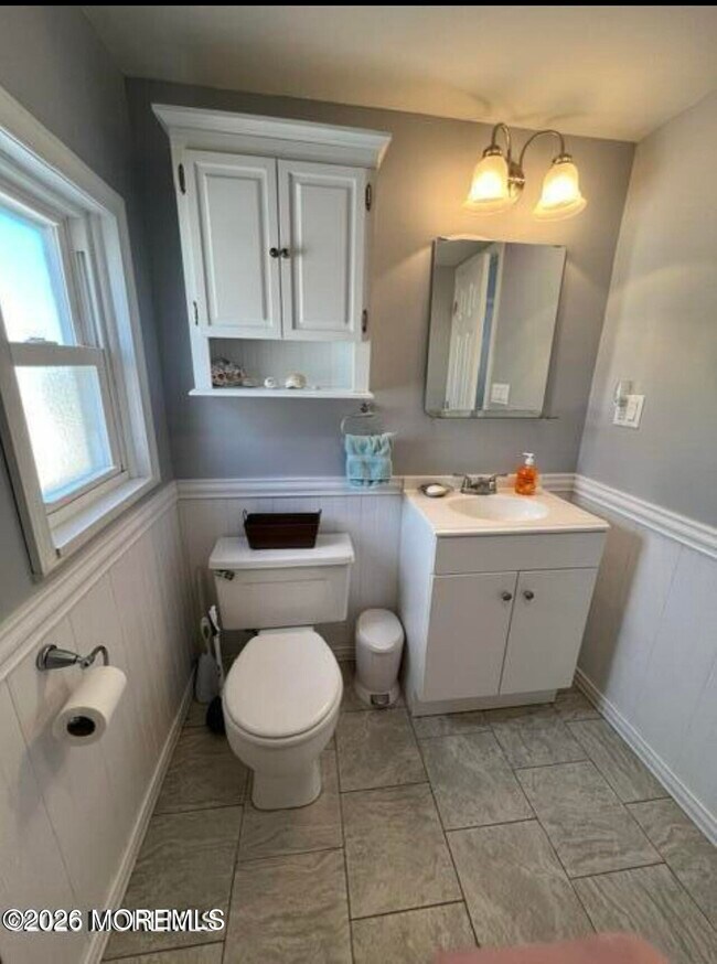 Building Photo - 116 W Plover Way