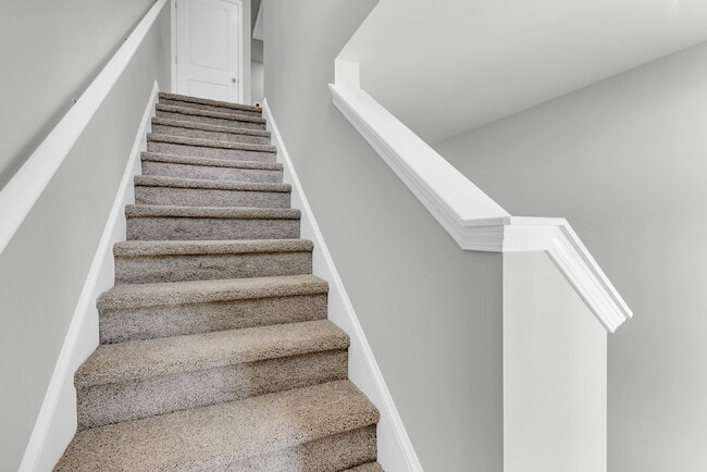 Building Photo - Beautiful Townhome at the Pines of New Hampstead