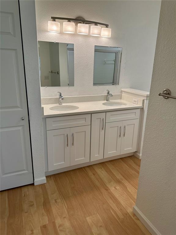 Building Photo - 624 Arbor Lakes Cir