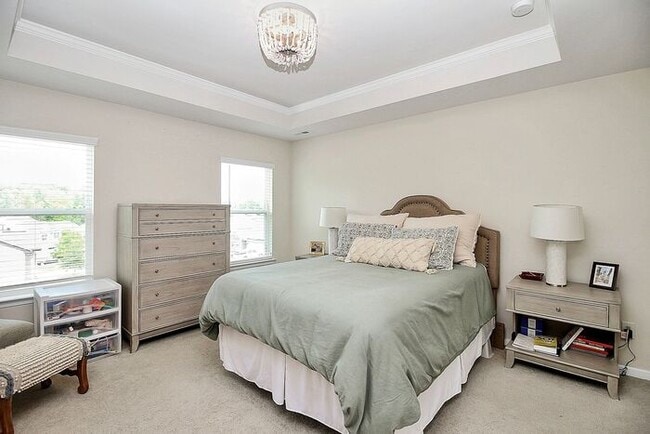 Building Photo - Beautiful Corner Lot 3BD/2.5BA w/ Fenced Yard